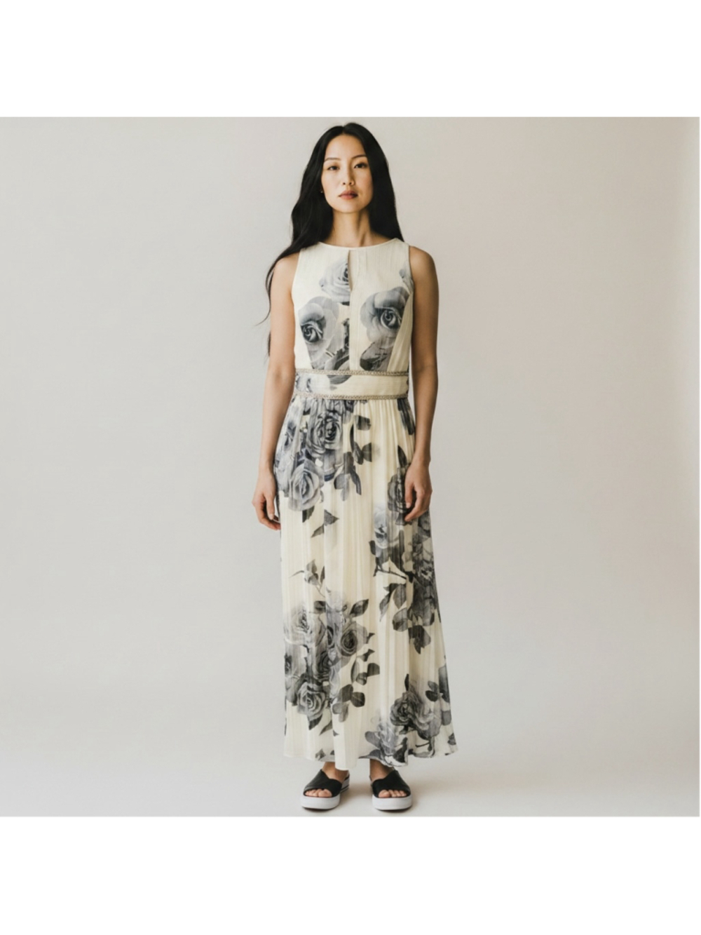 Size 8 R & M Collection Maxi Dress White/Black Floral Special Occasion